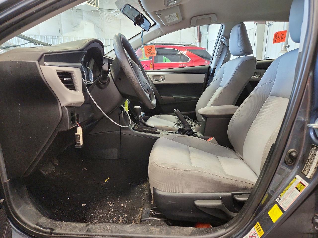 2016 TOYOTA COROLLA LE photo 13