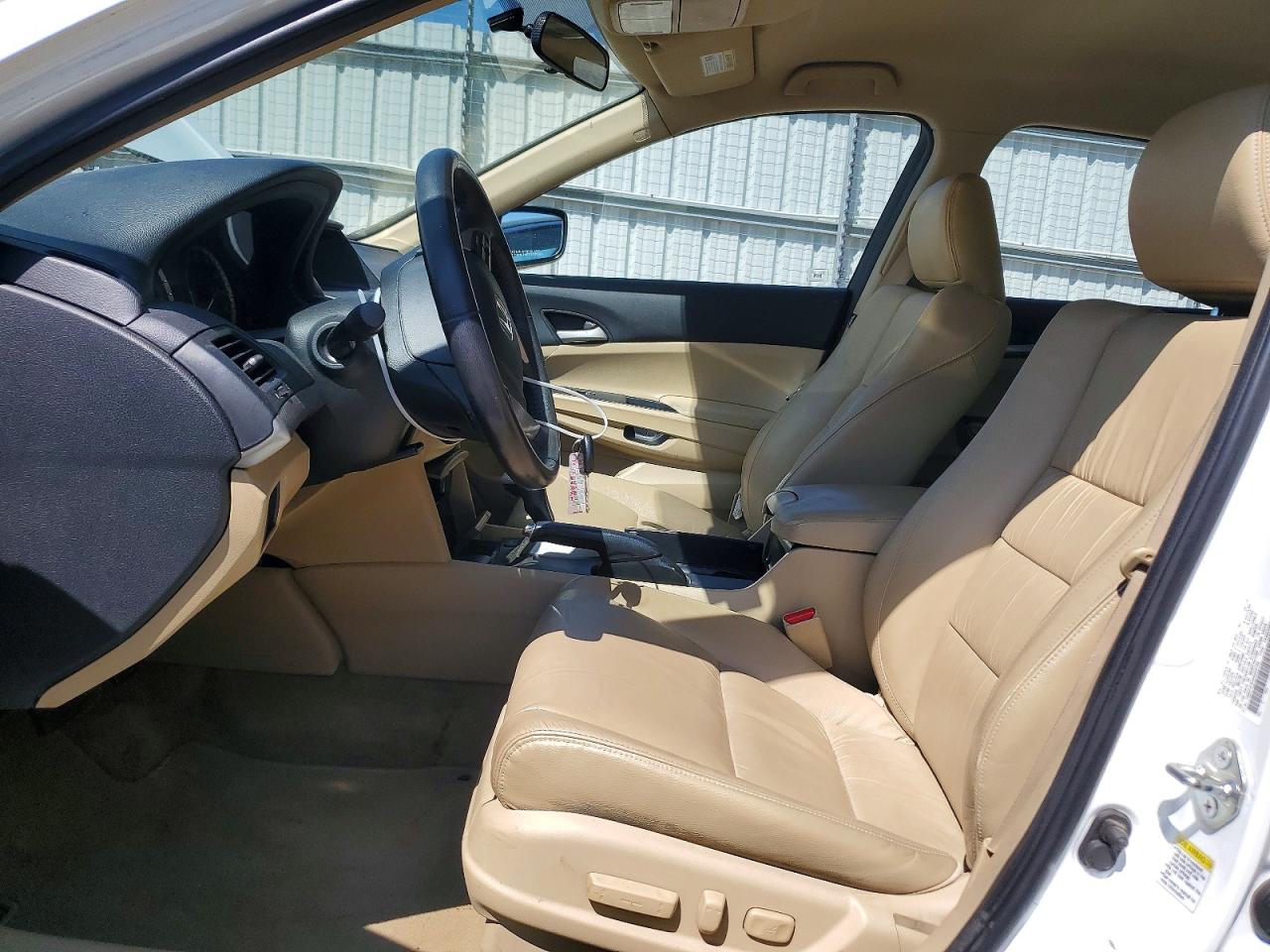 2012 HONDA ACCORD SE photo 19