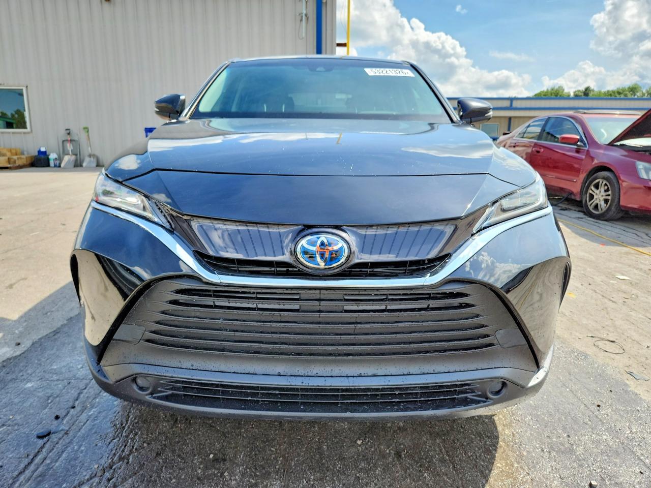 2021 TOYOTA VENZA LE photo 9