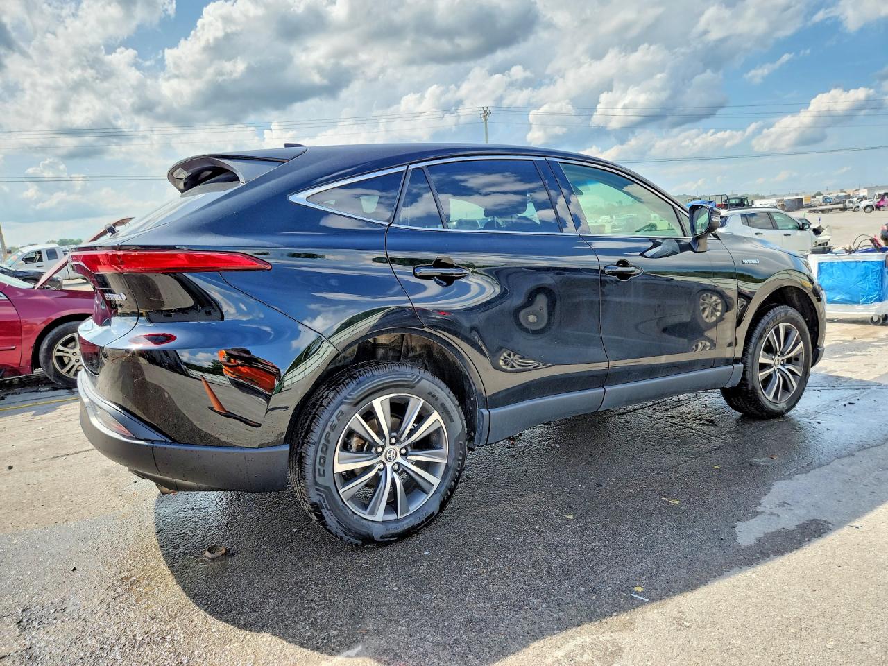 2021 TOYOTA VENZA LE photo 5