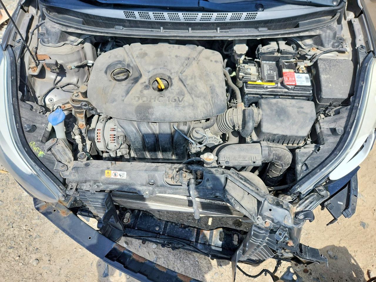 2014 HYUNDAI ELANTRA SE photo 21