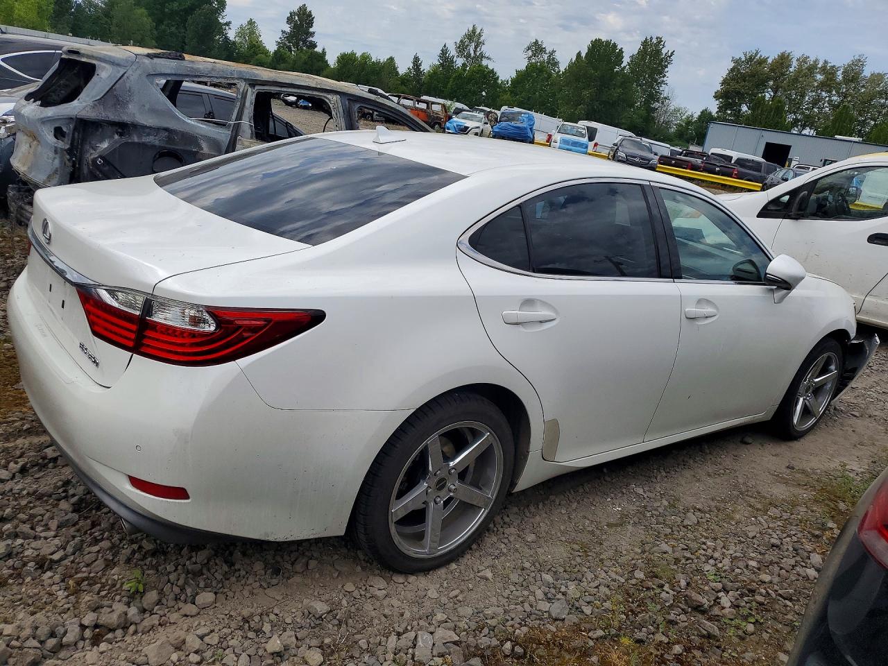 2013 LEXUS ES 350 photo 7
