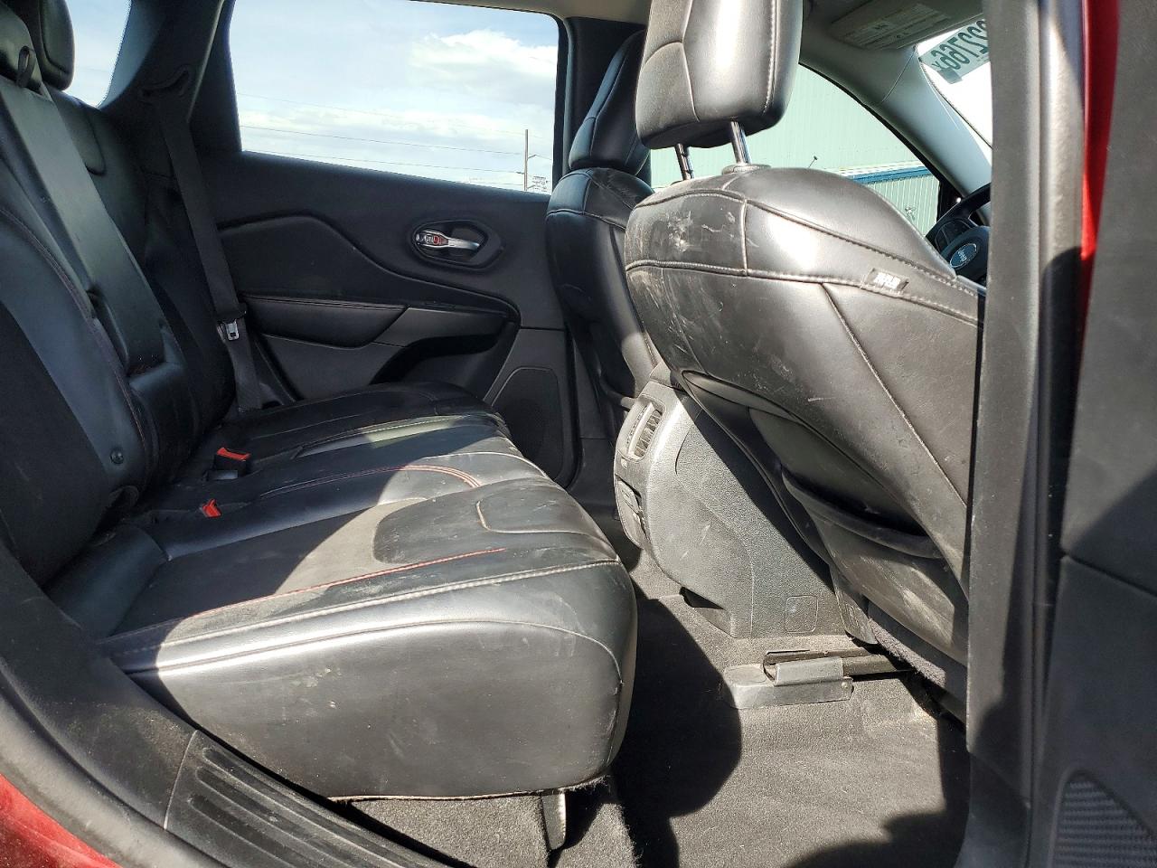 2019 JEEP CHEROKEE TRAILHAWK photo 31