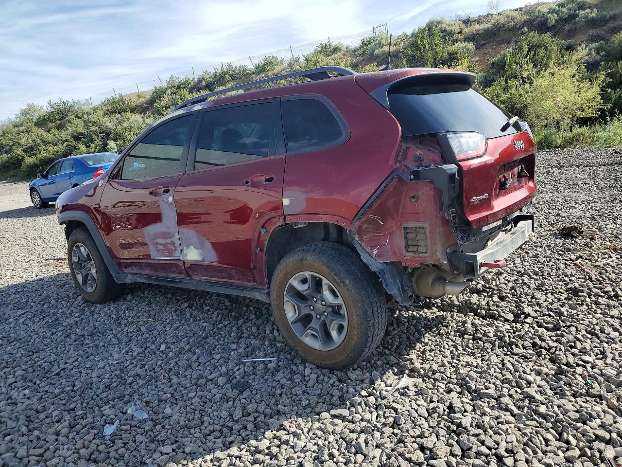 2019 JEEP CHEROKEE TRAILHAWK photo 4