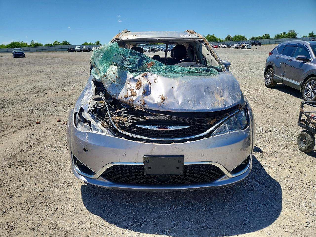 2019 CHRYSLER PACIFICA TOURING L PLUS photo 13
