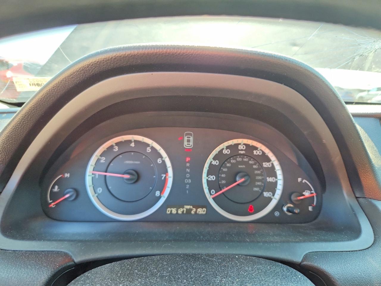 2012 HONDA ACCORD LX photo 25