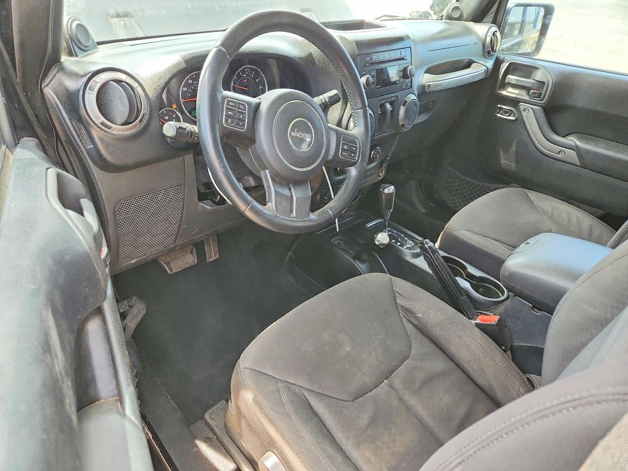 2013 JEEP WRANGLER SPORT photo 22
