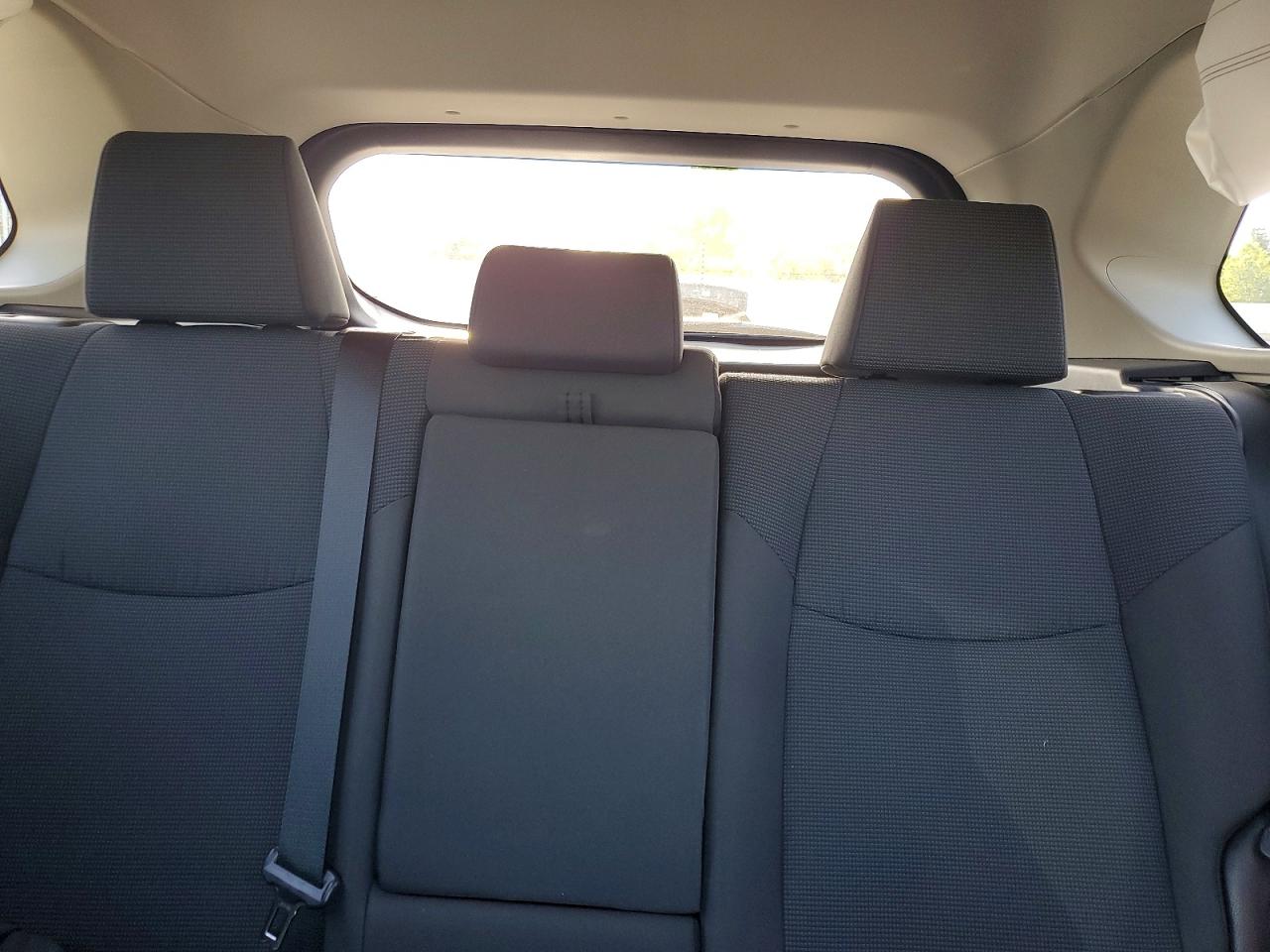 2025 TOYOTA RAV4 LE photo 28