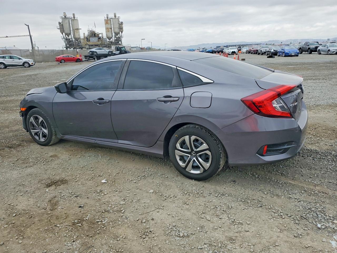 2016 HONDA CIVIC LX photo 3