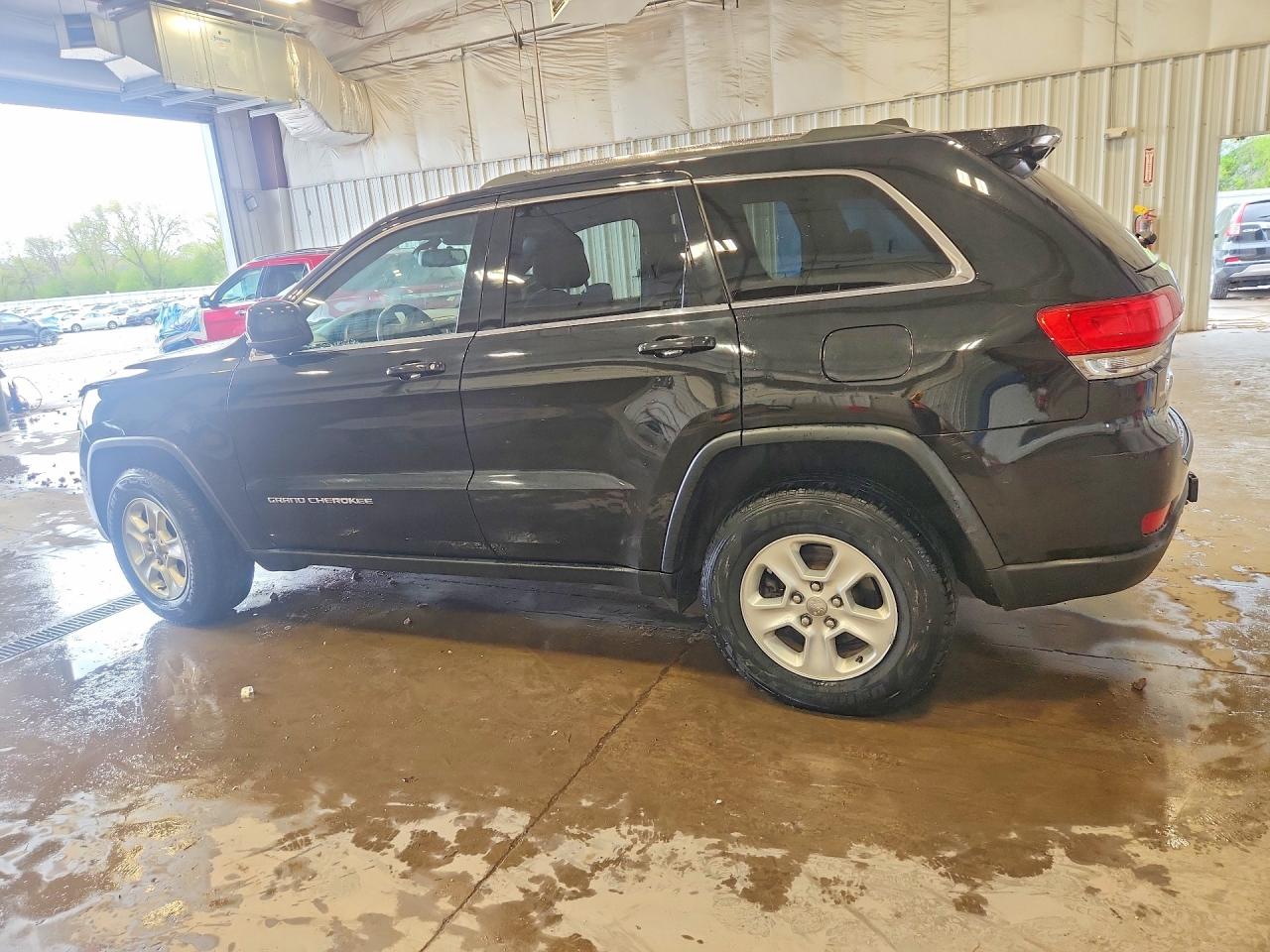 2014 JEEP GRAND CHEROKEE LAREDO photo 3