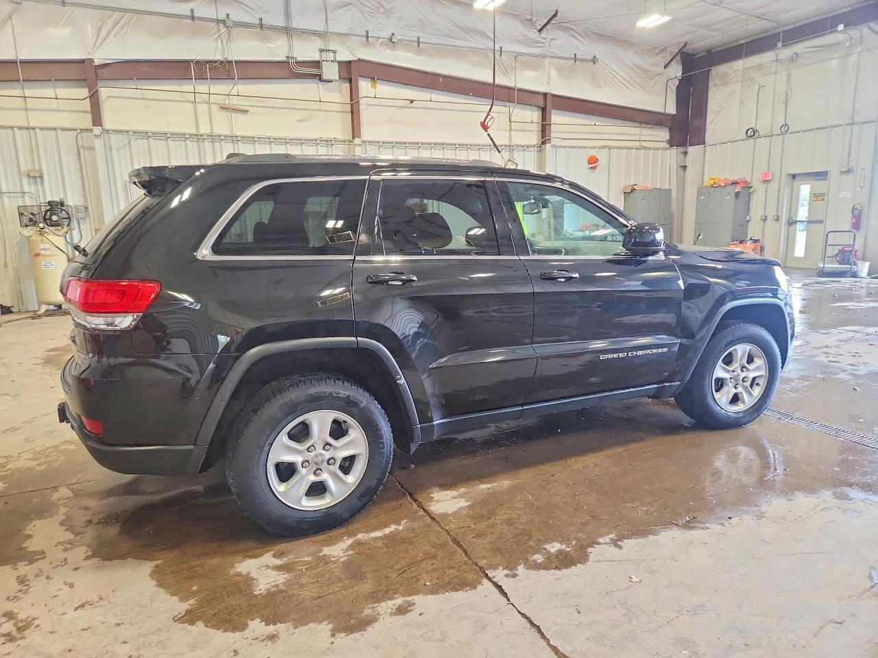 2014 JEEP GRAND CHEROKEE LAREDO photo 5
