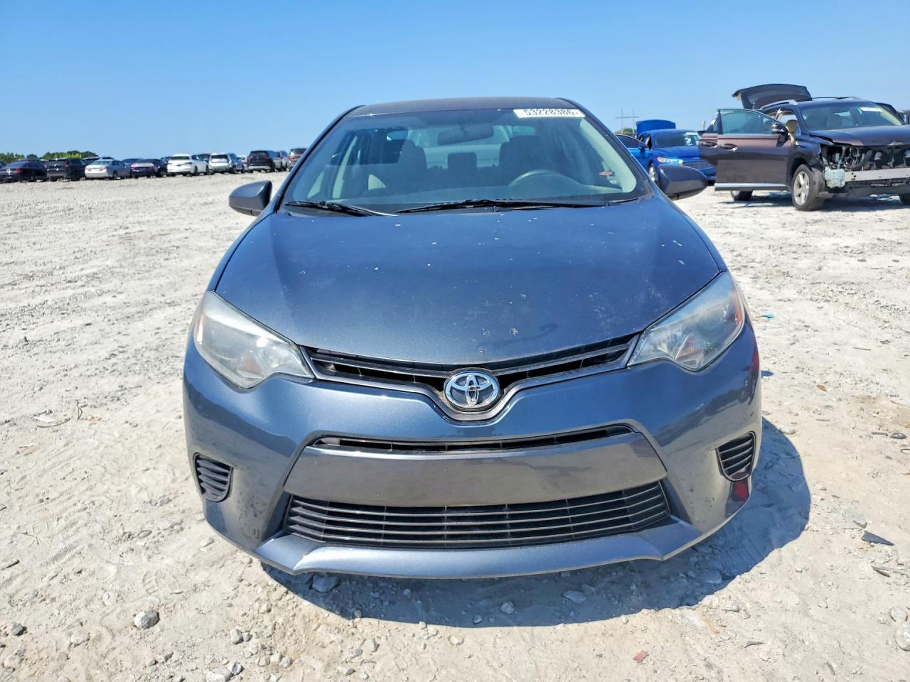 2015 TOYOTA COROLLA LE photo 9