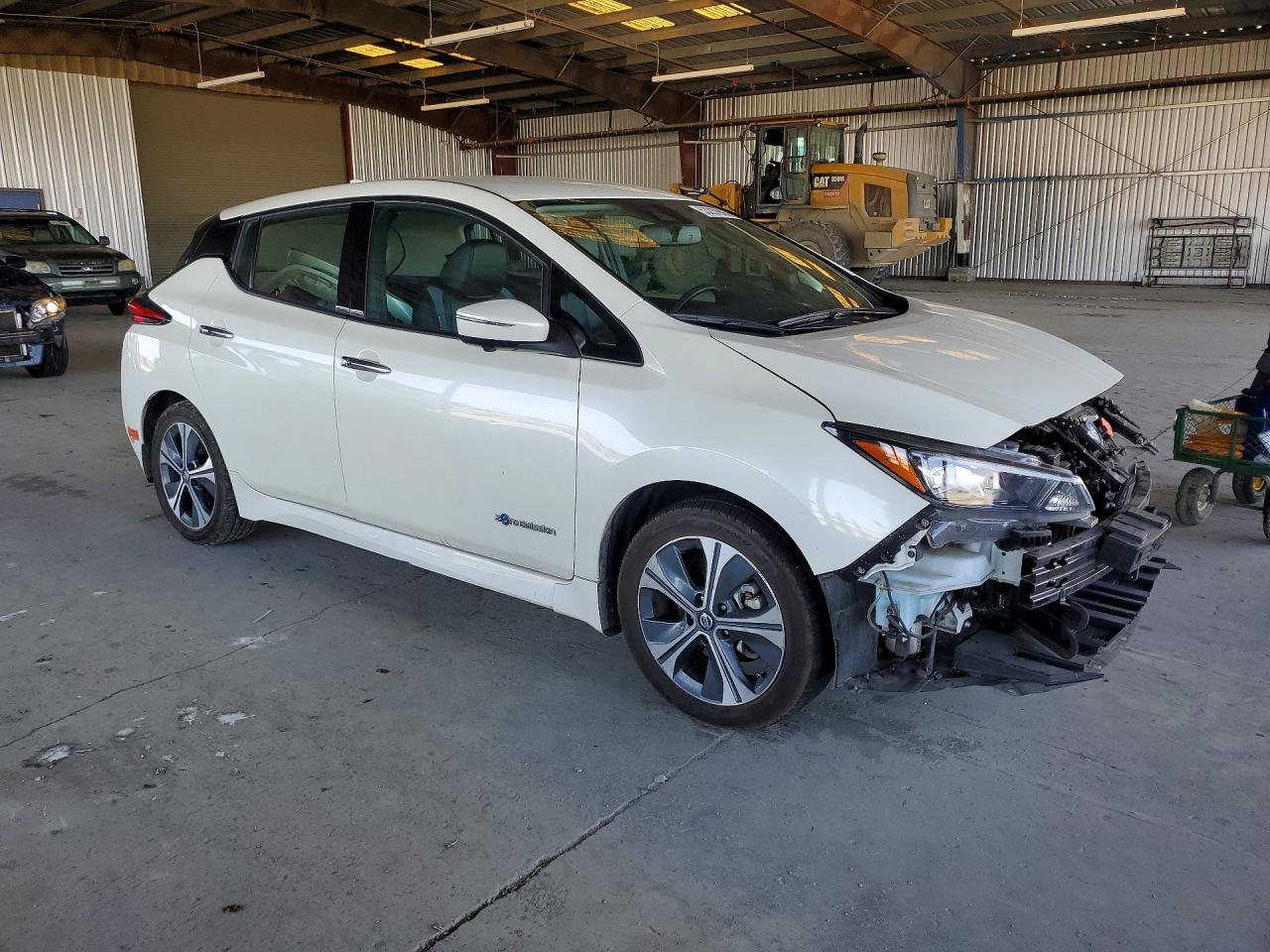 2019 NISSAN LEAF SL PLUS photo 4