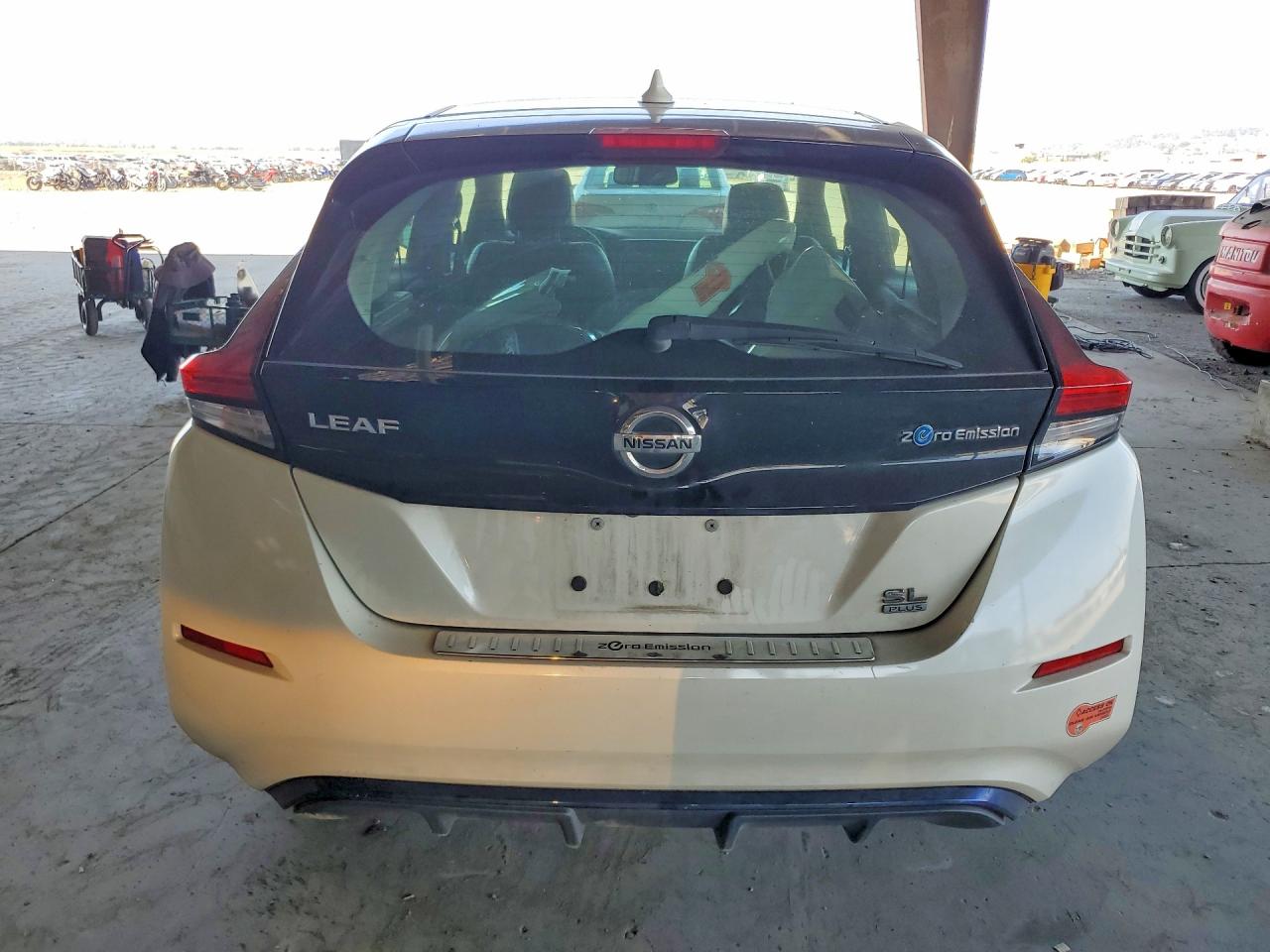 2019 NISSAN LEAF SL PLUS photo 6