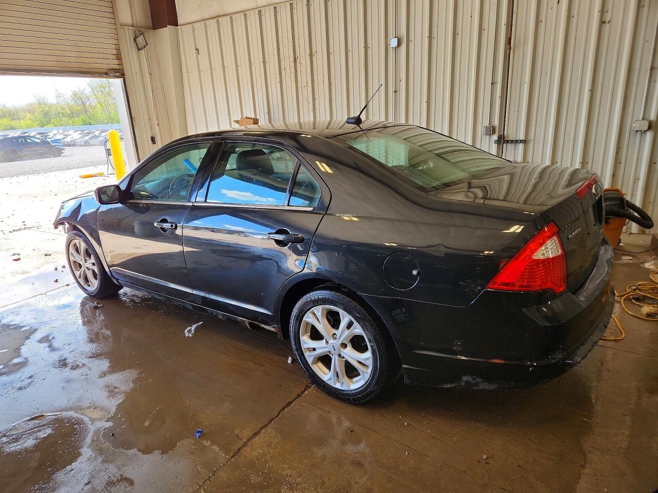 2012 FORD FUSION SE photo 3