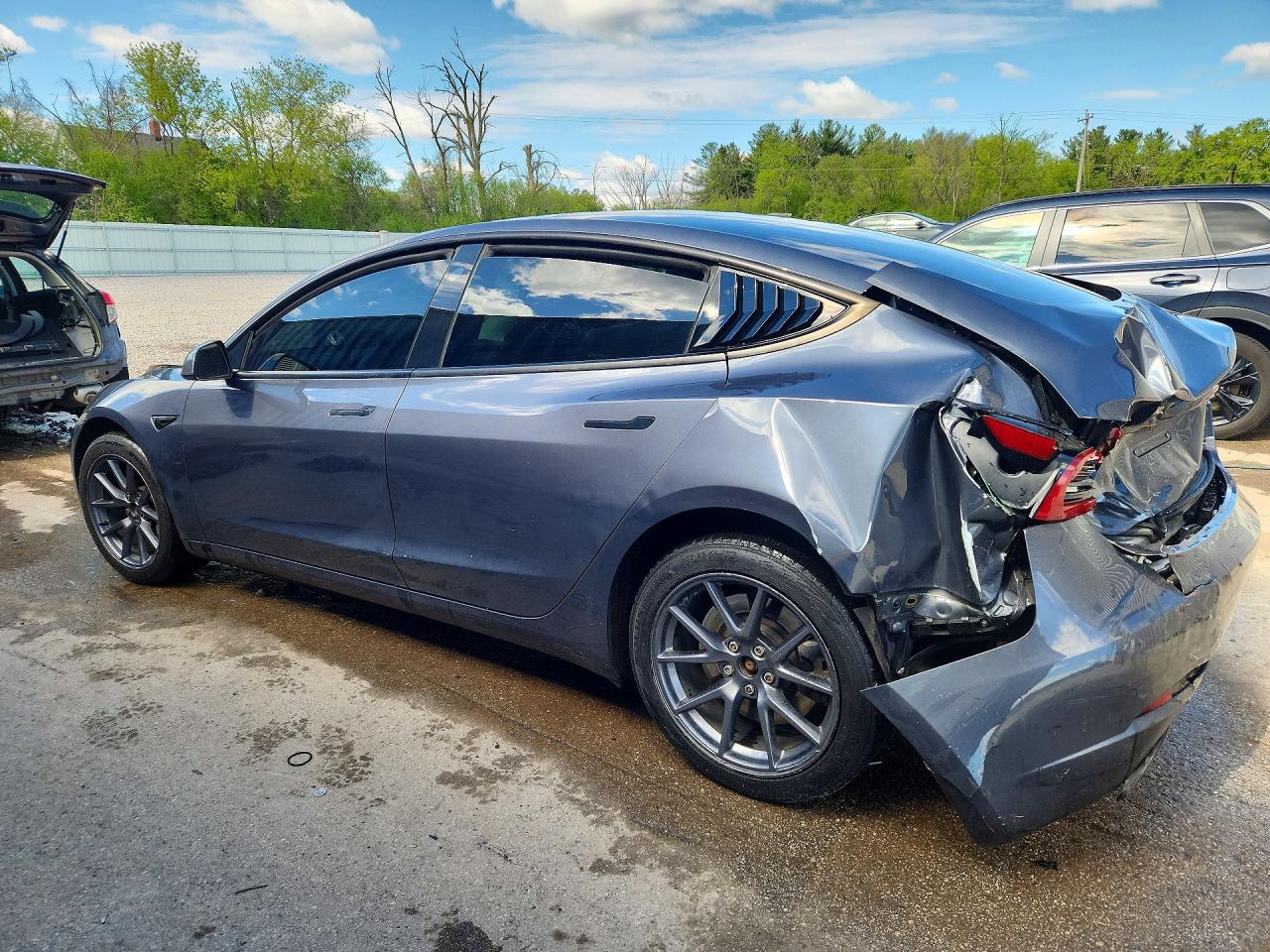 2023 TESLA MODEL 3 photo 4