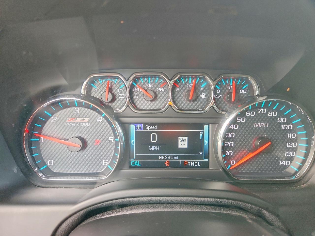 2018 CHEVROLET SUBURBAN K1500 LT photo 9