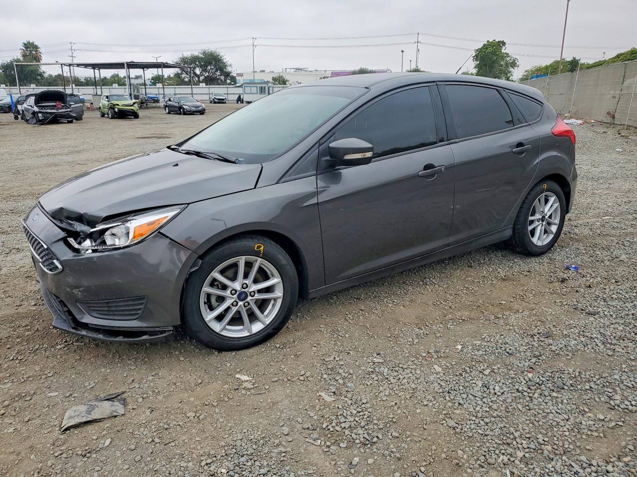 2017 FORD FOCUS