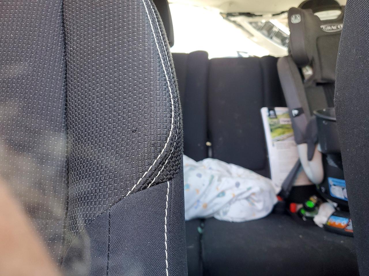 2016 TOYOTA RAV4 XLE photo 19