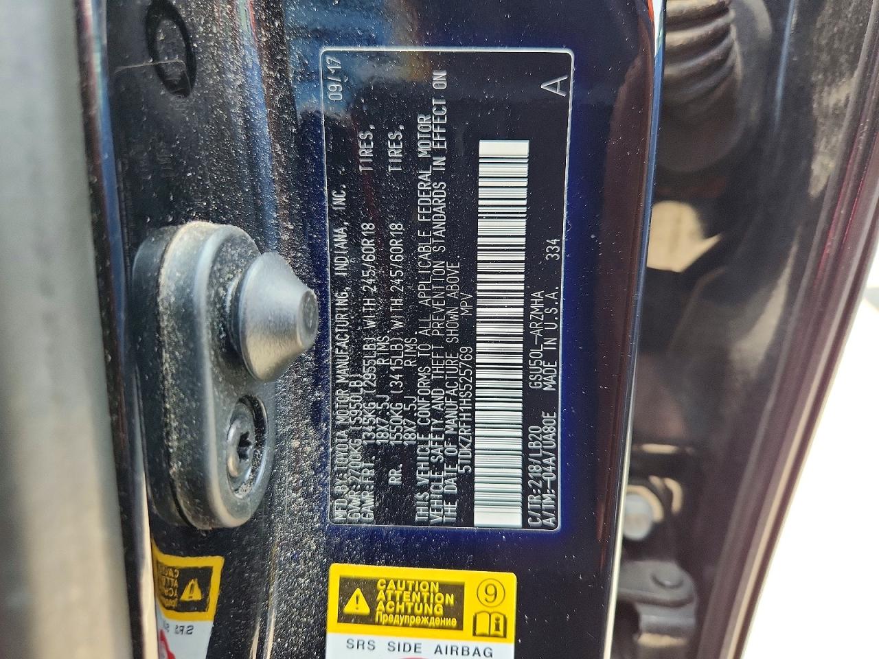 2017 TOYOTA HIGHLANDER XLE photo 25