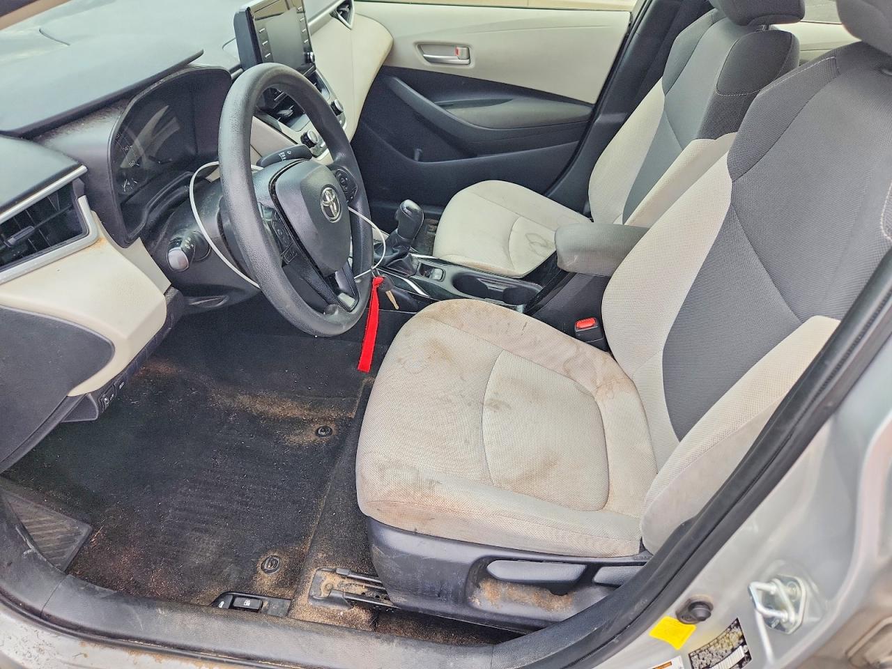 2020 TOYOTA COROLLA L photo 13