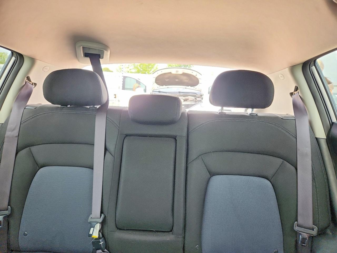 2016 KIA SPORTAGE LX photo 19