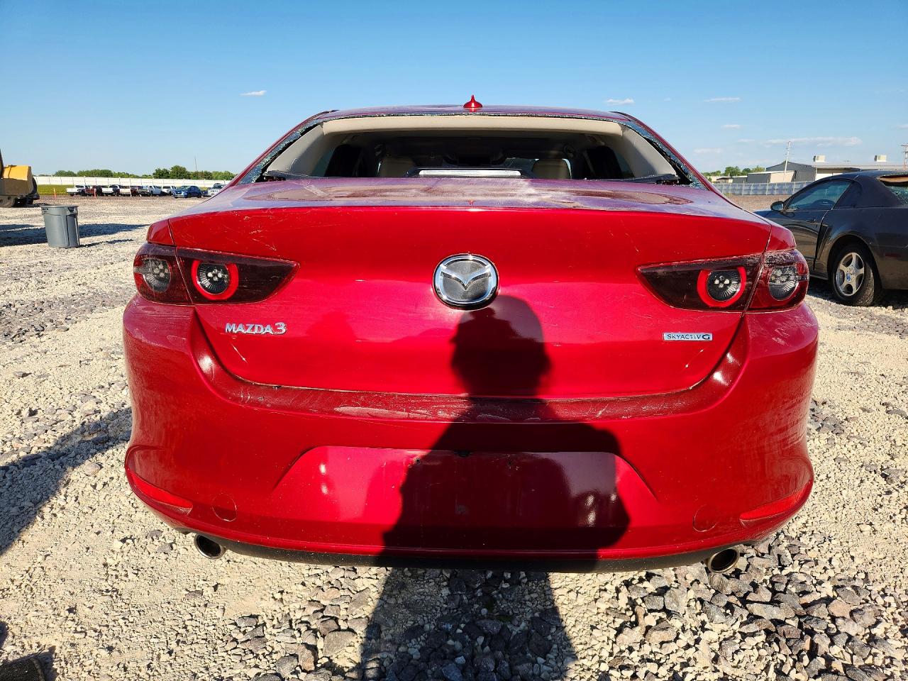 2019 MAZDA 3 PREMIUM photo 11