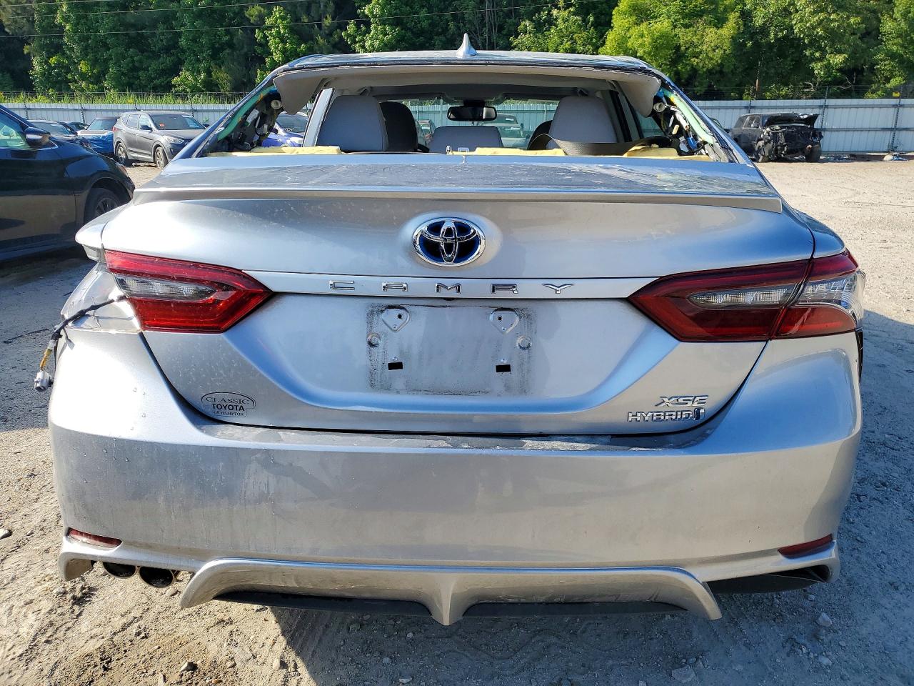 2024 TOYOTA CAMRY XSE photo 11