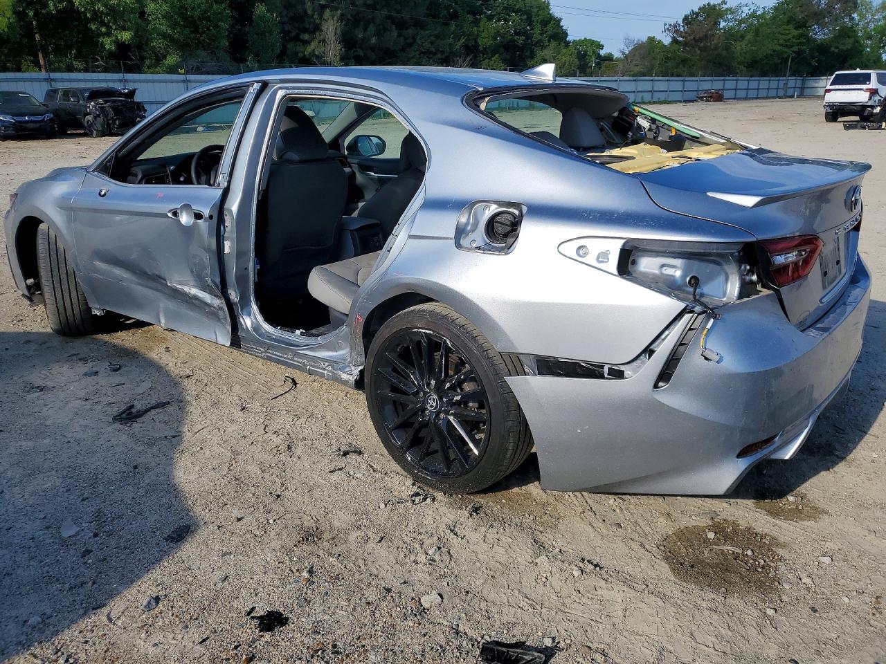 2024 TOYOTA CAMRY XSE photo 3
