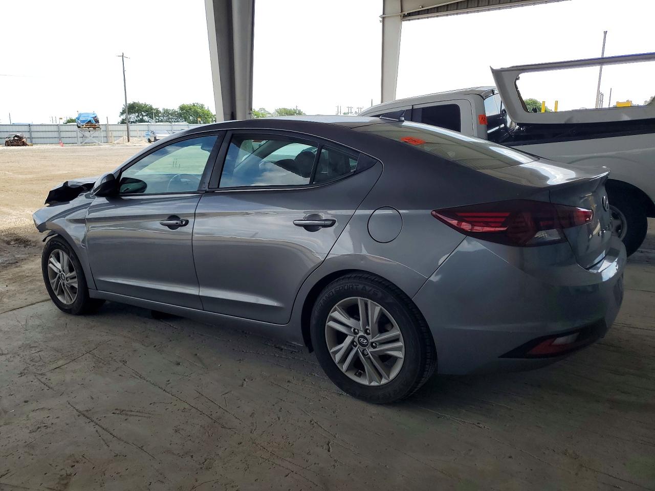 2020 HYUNDAI ELANTRA VALUE EDITION photo 3