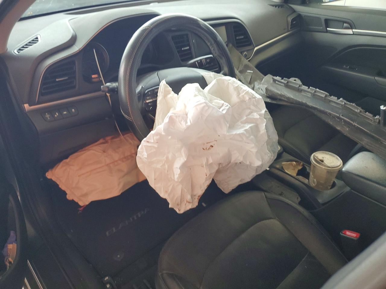 2020 HYUNDAI ELANTRA VALUE EDITION photo 15