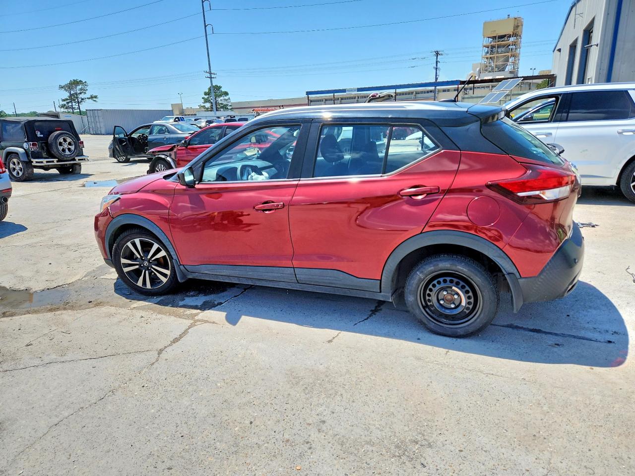 2020 NISSAN KICKS SV photo 3