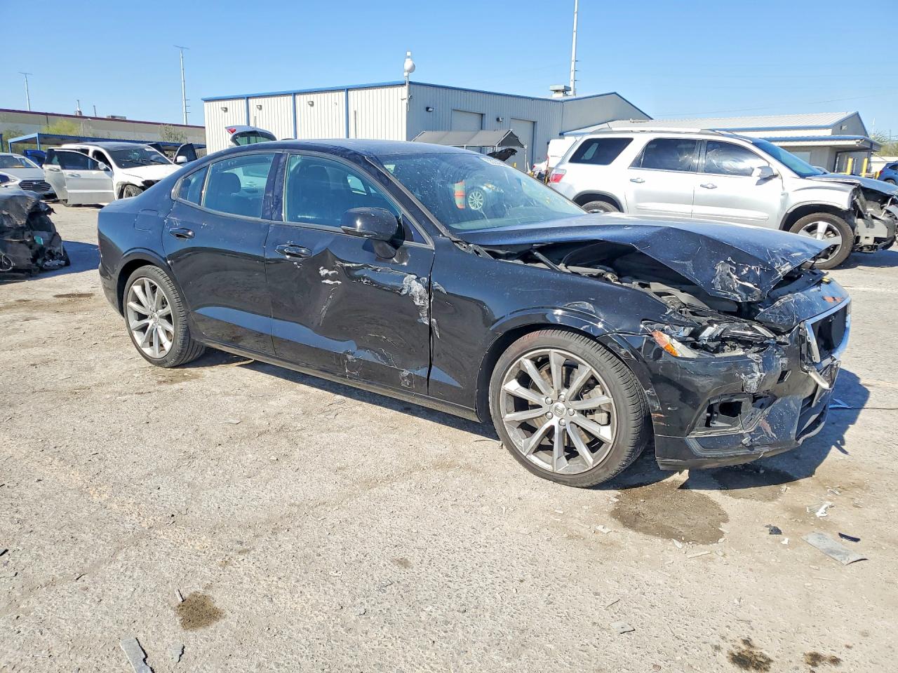 2020 VOLVO S60 T6 MOMENTUM photo 10