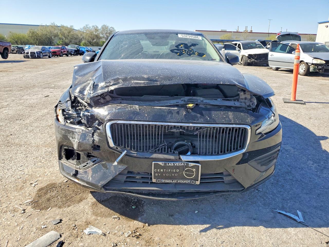2020 VOLVO S60 T6 MOMENTUM photo 13