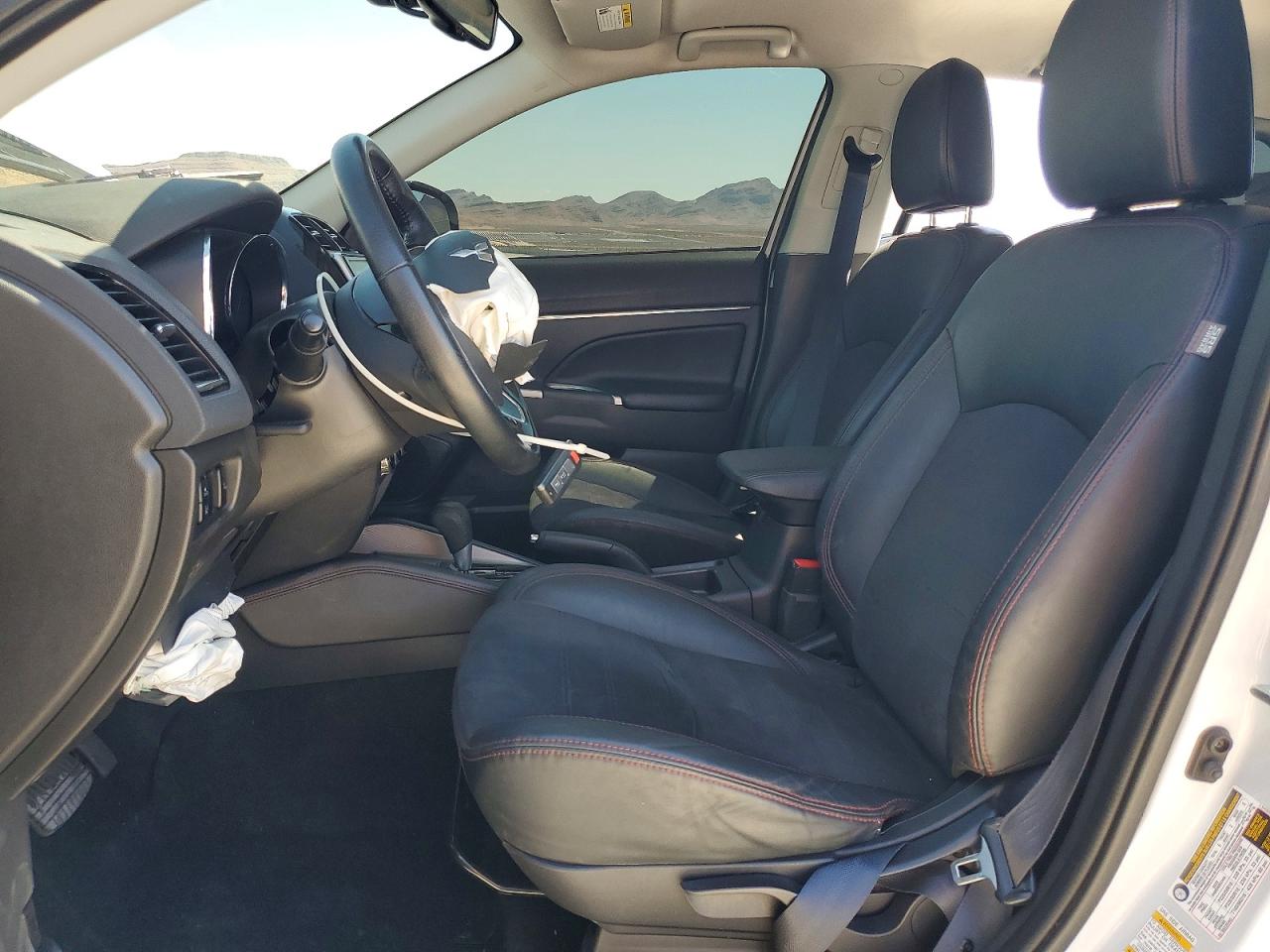 2022 MITSUBISHI OUTLANDER SPORT ES photo 19