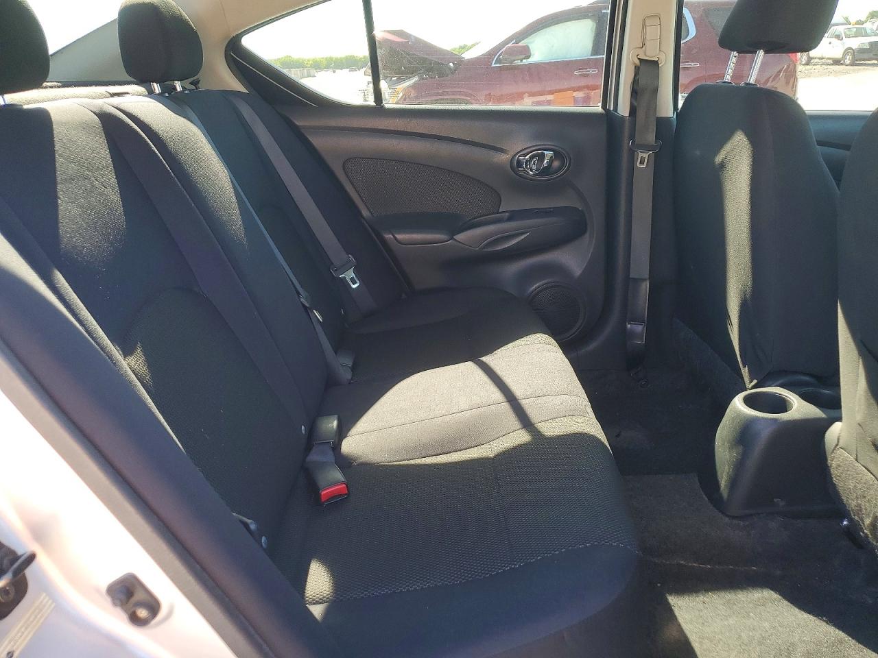 2012 NISSAN VERSA 1.6 S photo 19