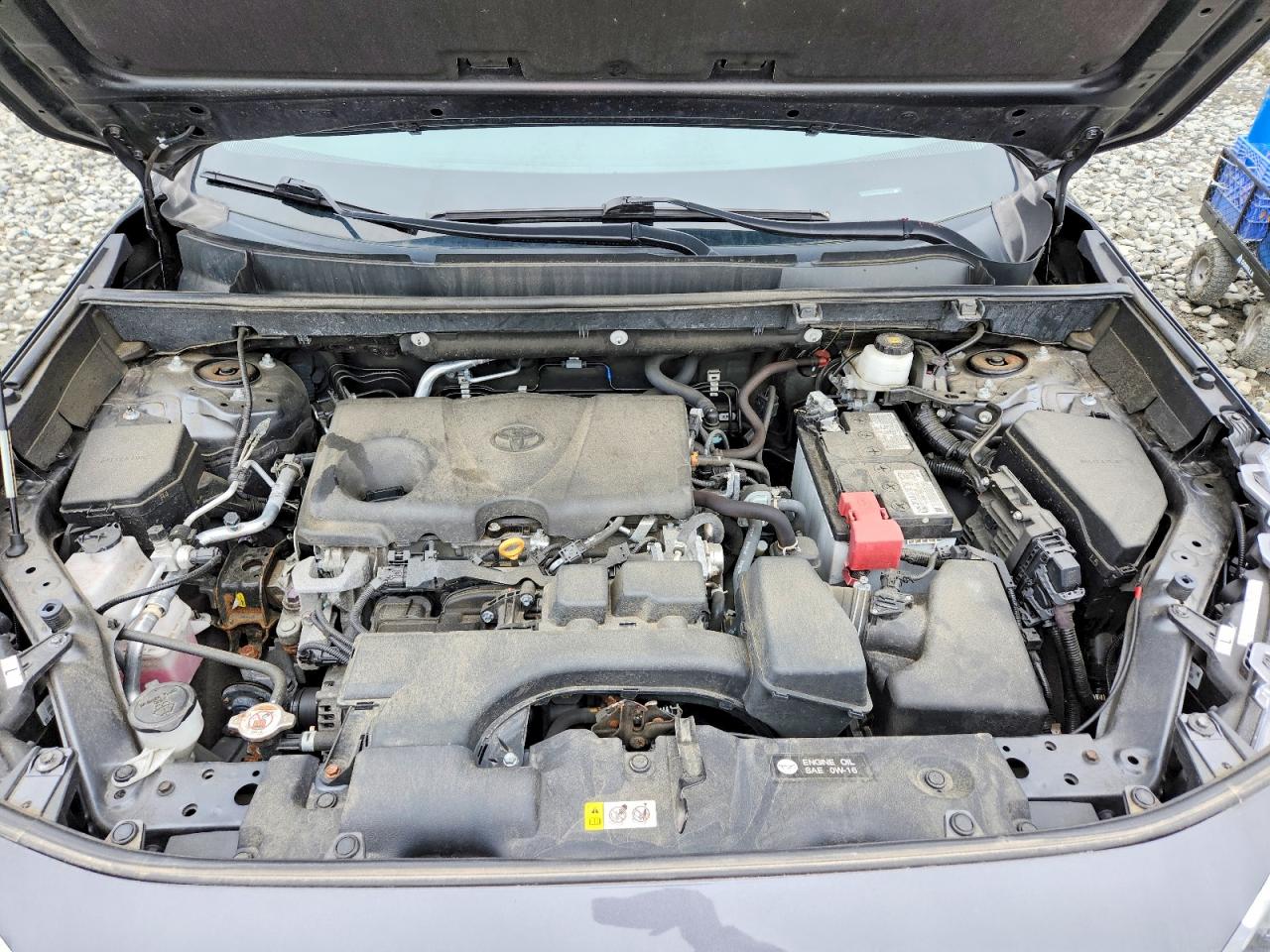 2022 TOYOTA RAV4 XLE photo 12