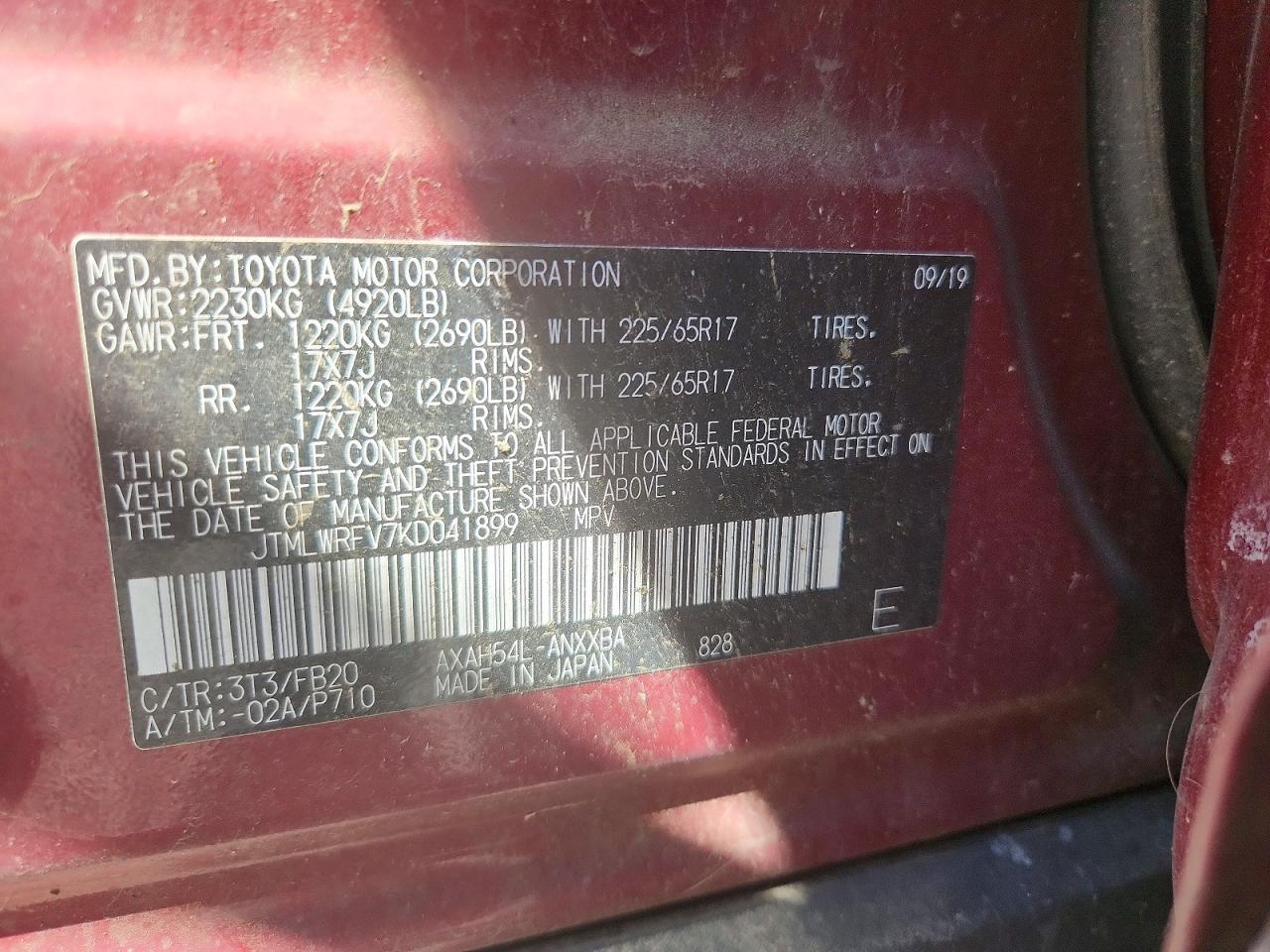 2019 TOYOTA RAV4 LE photo 25