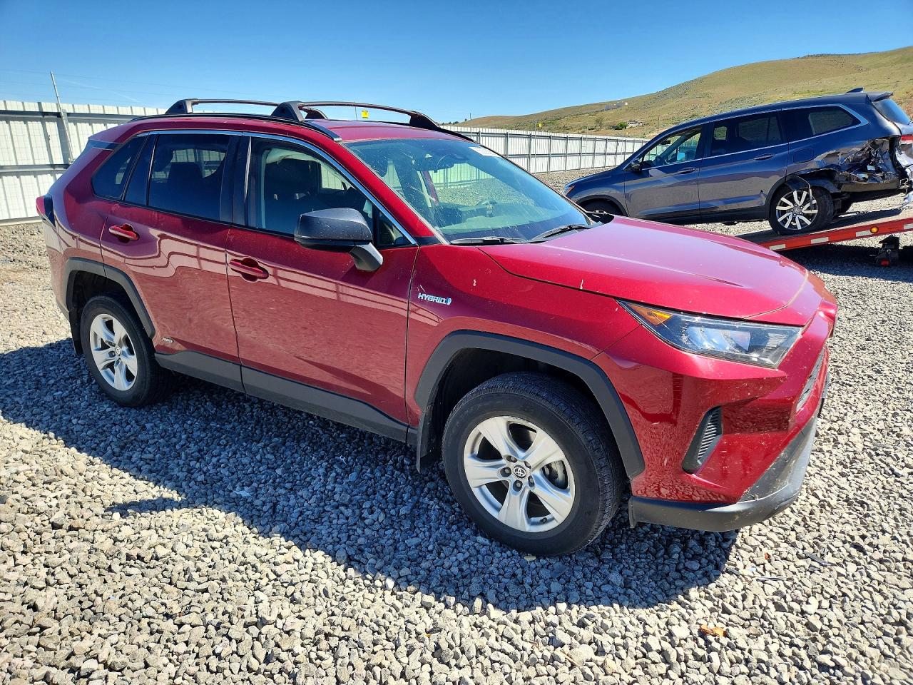 2019 TOYOTA RAV4 LE photo 7