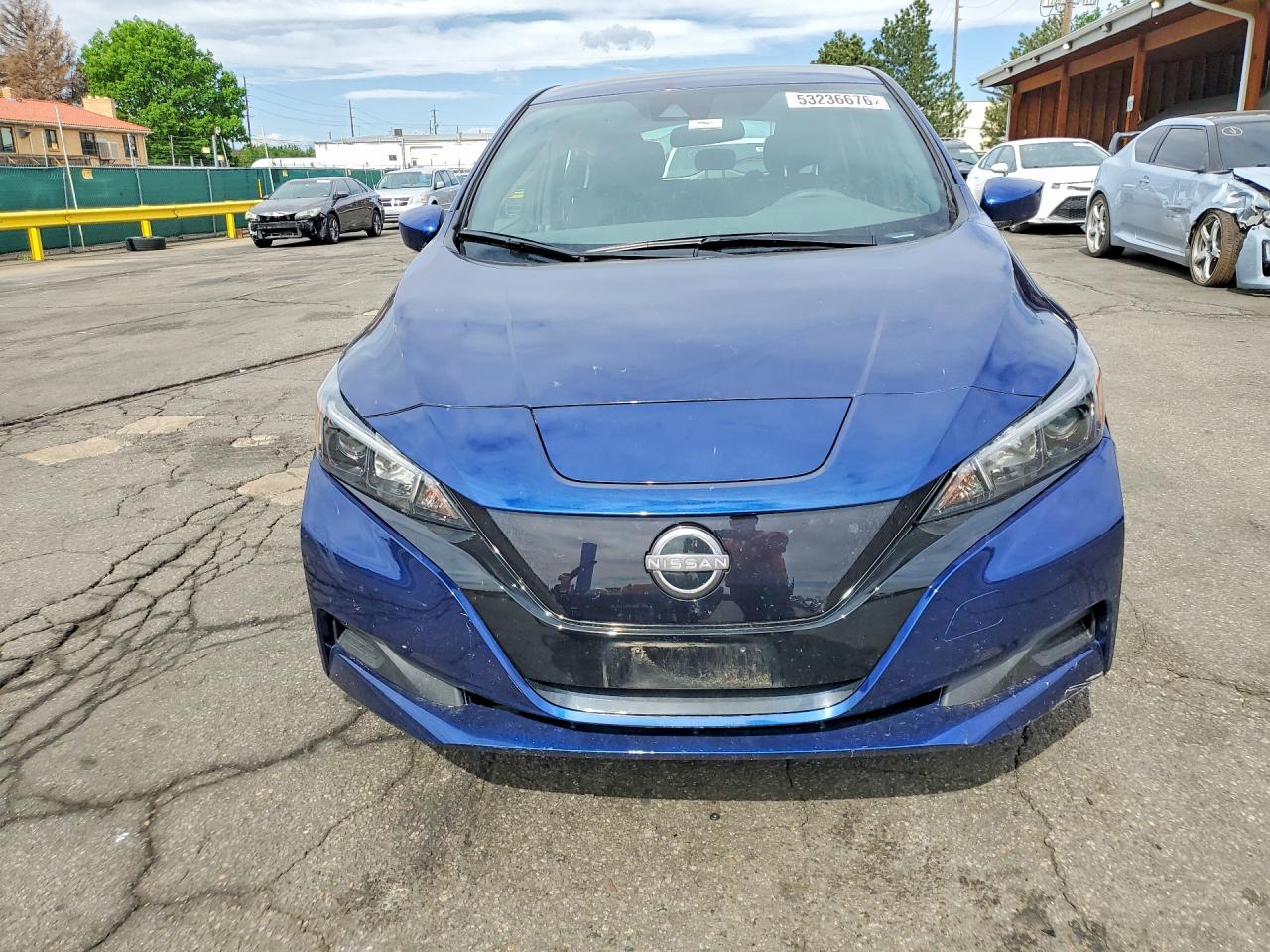 2025 NISSAN LEAF S photo 9