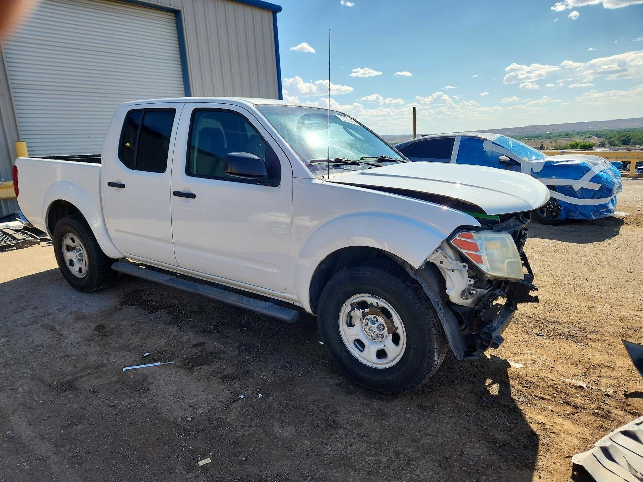 2011 NISSAN FRONTIER S photo 7
