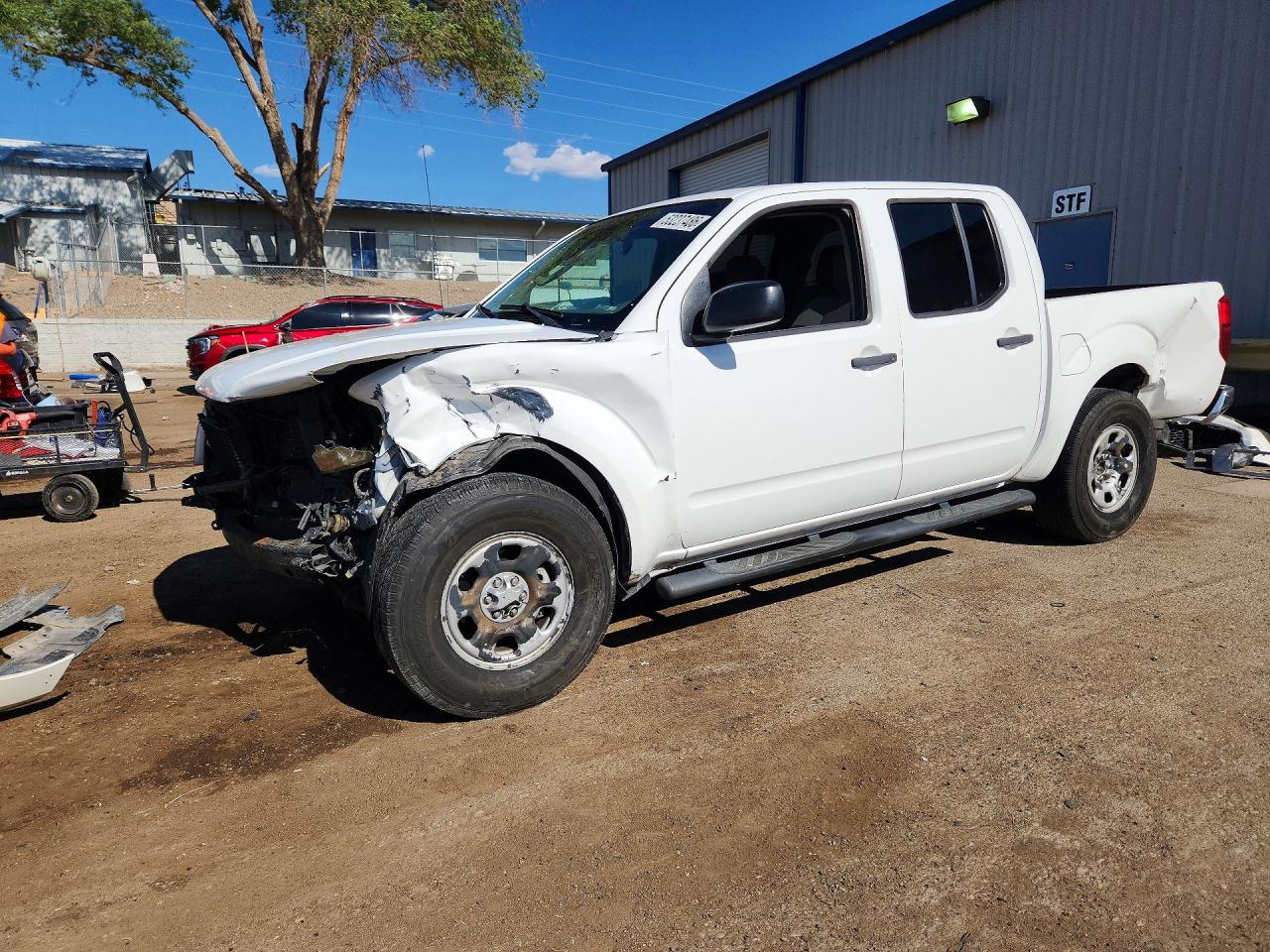 2011 NISSAN FRONTIER