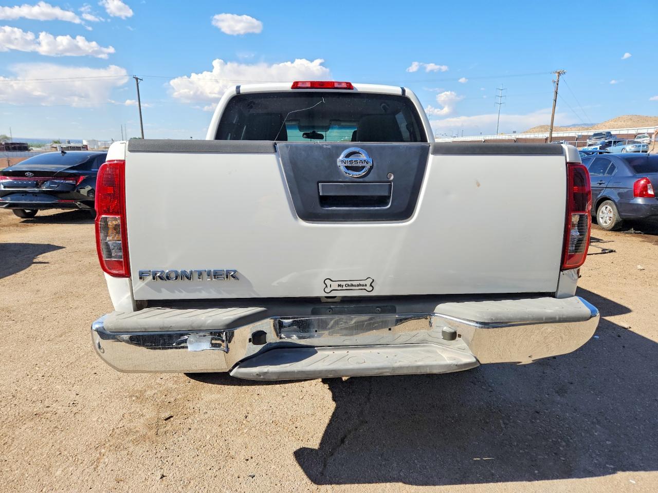2011 NISSAN FRONTIER S photo 11