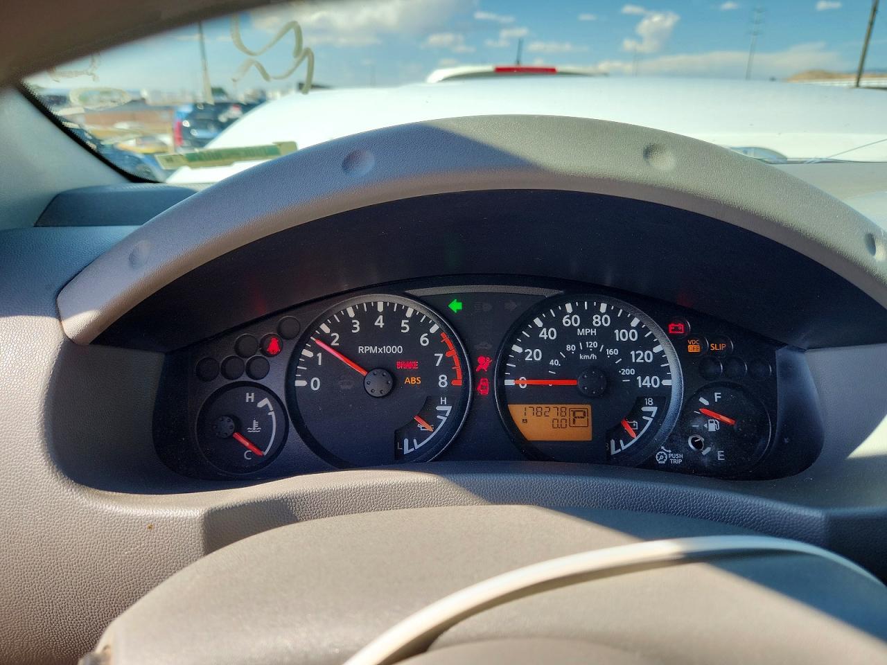 2011 NISSAN FRONTIER S photo 17
