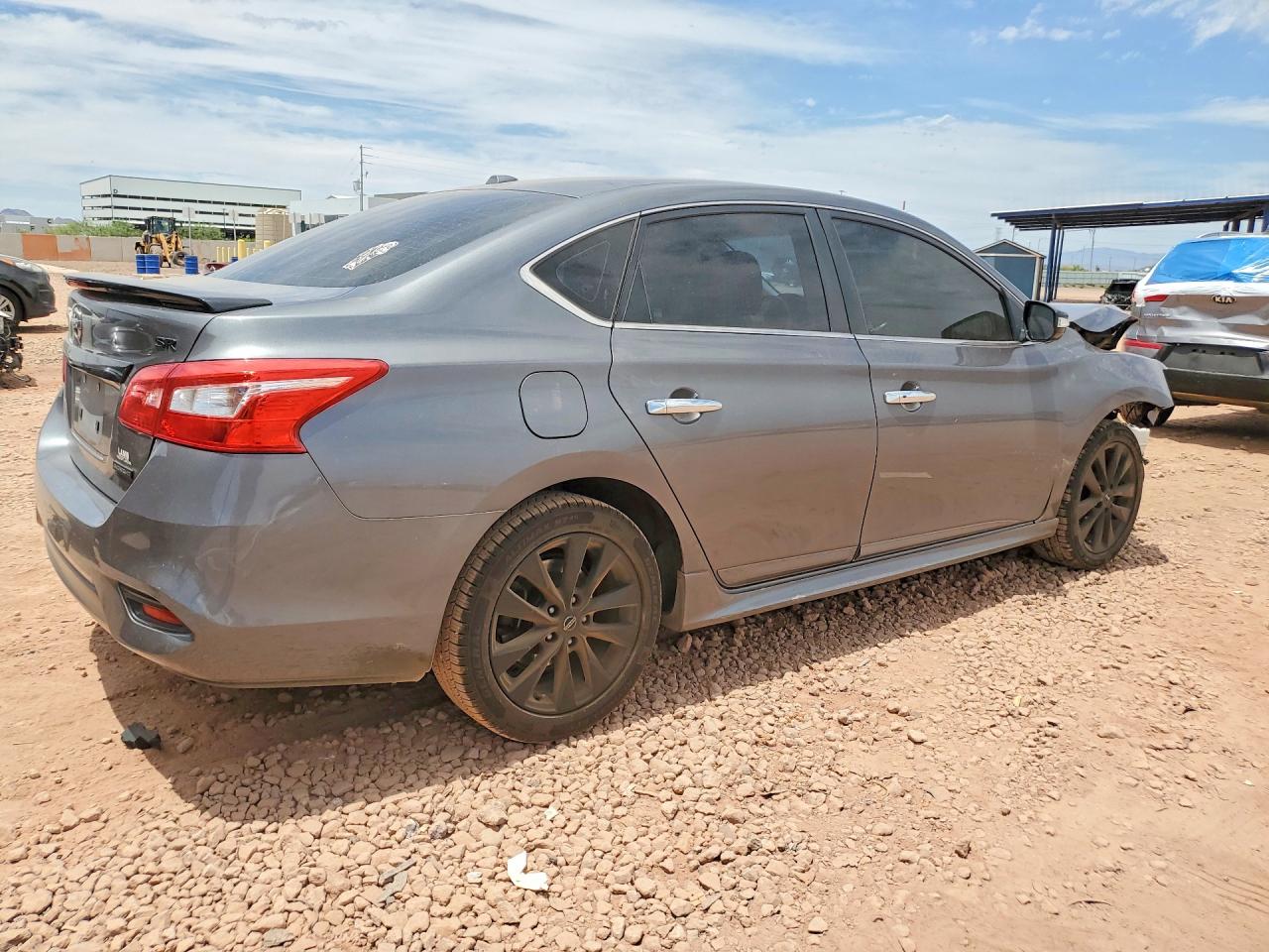2018 NISSAN SENTRA SR photo 3