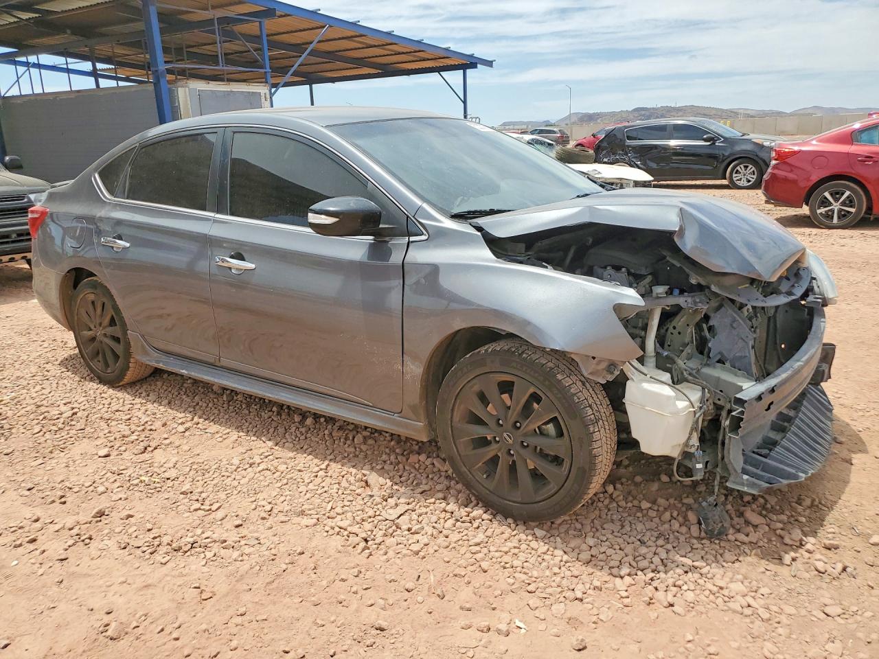 2018 NISSAN SENTRA SR photo 4