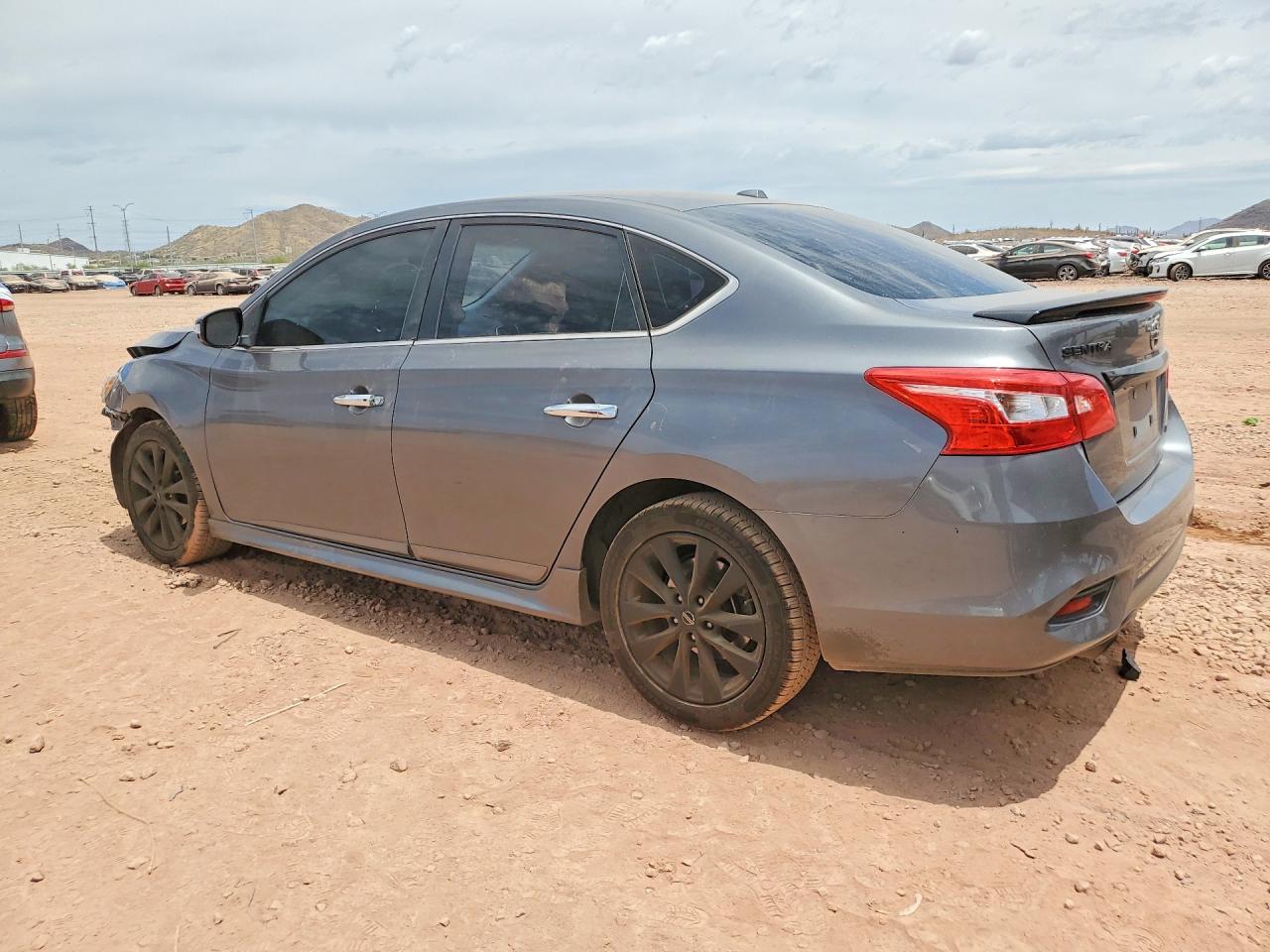 2018 NISSAN SENTRA SR photo 2