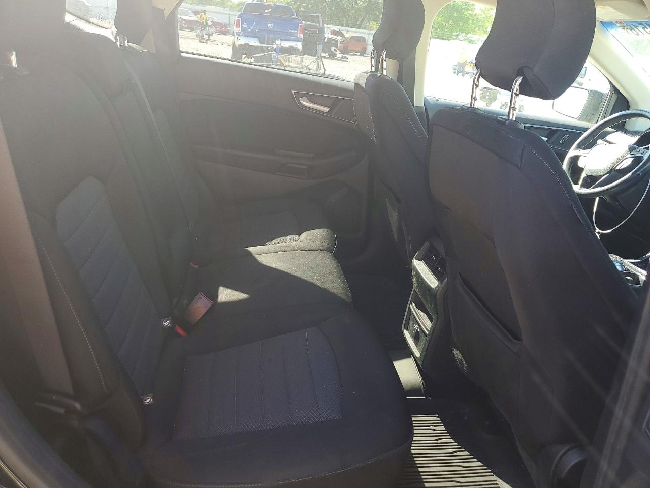 2019 FORD EDGE SE photo 21