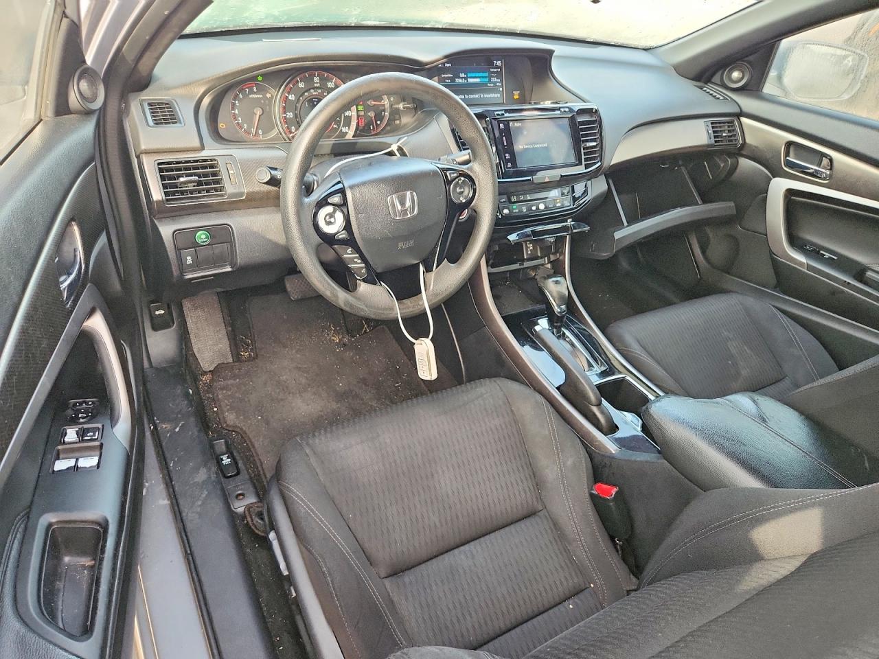 2017 HONDA ACCORD EX photo 15