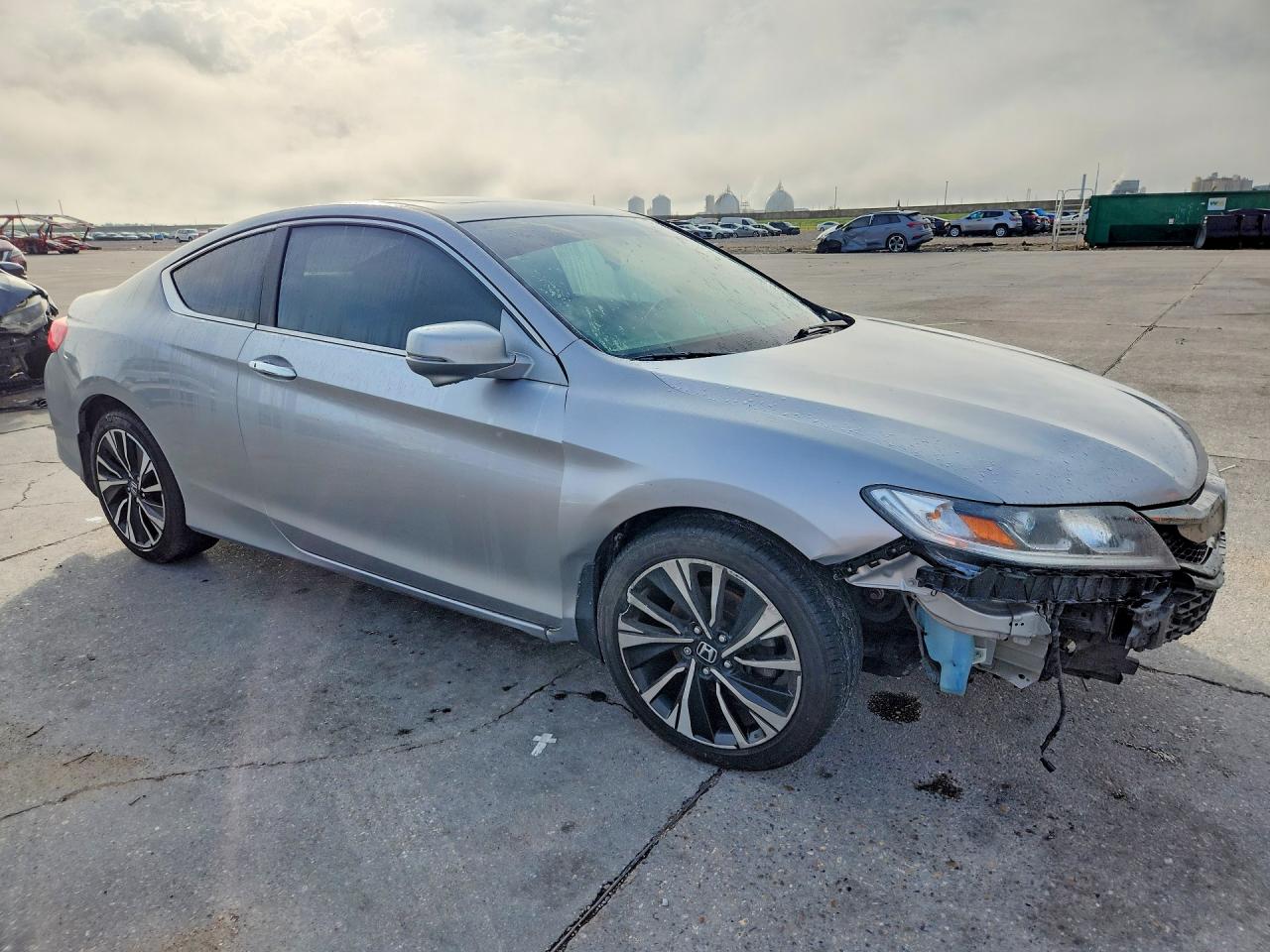 2017 HONDA ACCORD EX photo 7